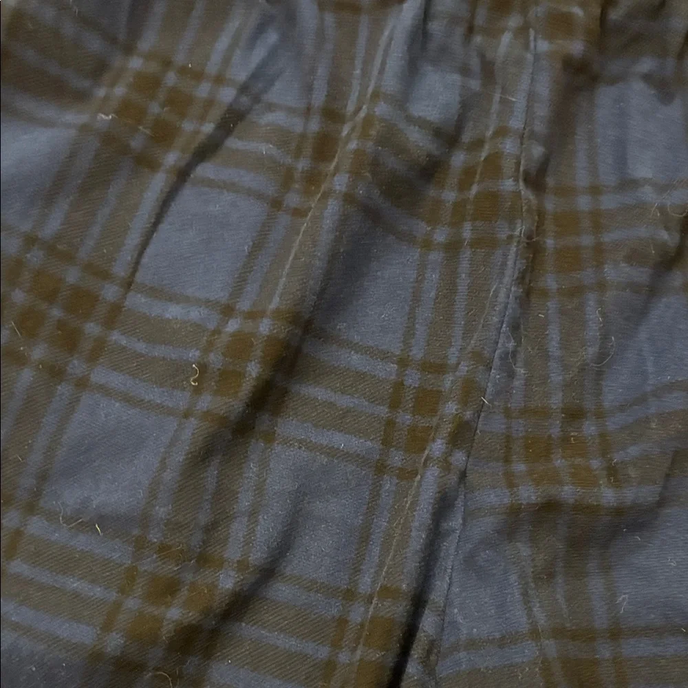 Nautica Men's Navy and Black Plaid Lounge Pants. Size Large